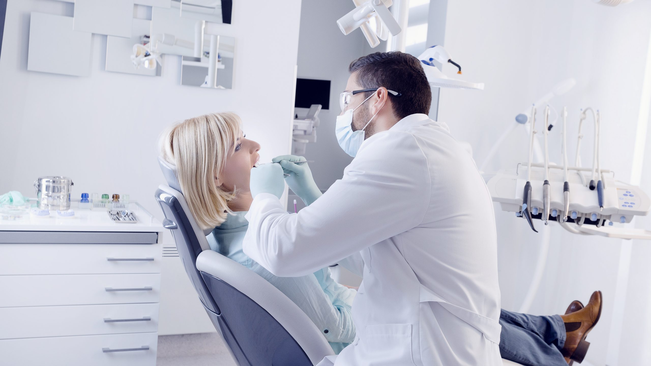Dentist in Elmendorf, TX